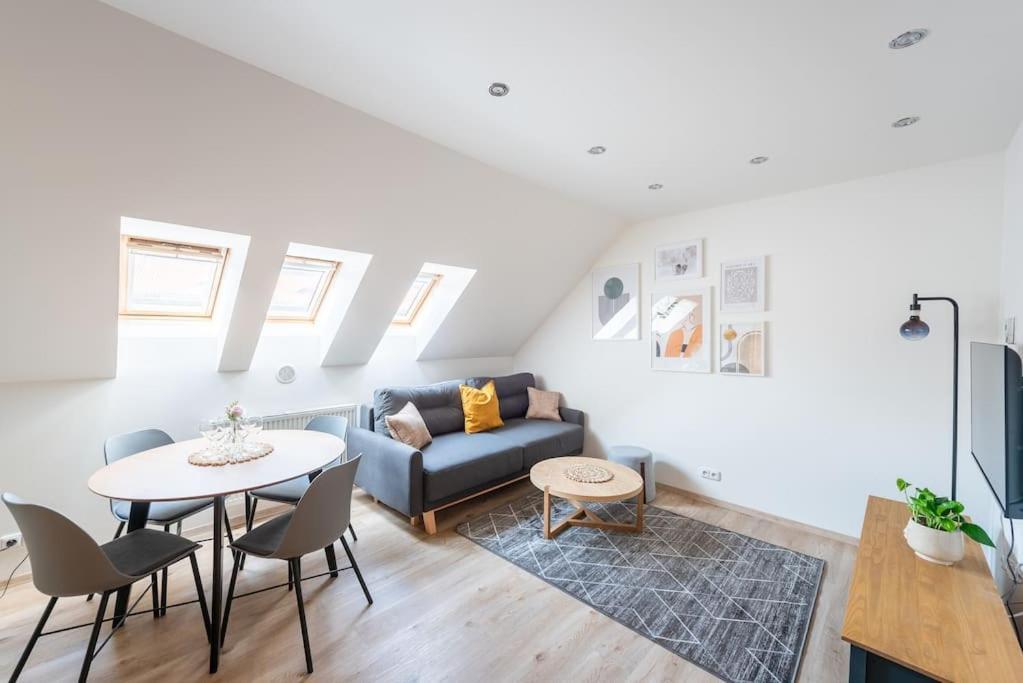 B.O.B. Klimentska Apartman Prága Kültér fotó